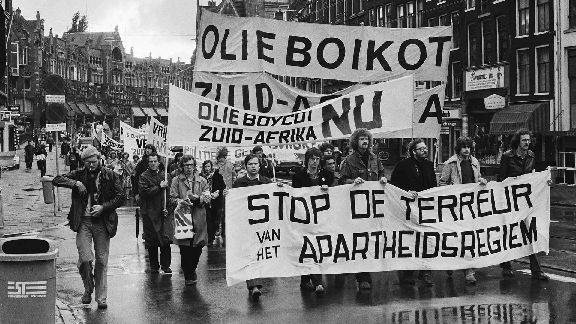 Typografia di protesta: quando il carattere diventa arma di cambiamento